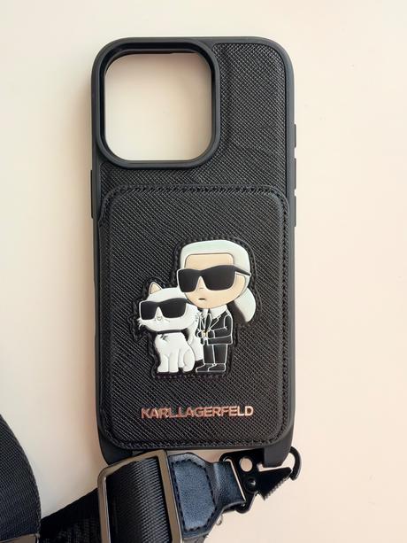 Kryt karl lagerfeld na iphone 16pro, apple