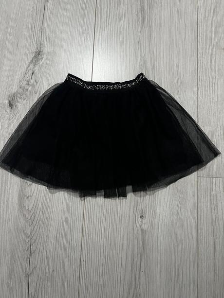 Čierna tylová sukňa s ozdobným pasom, coccodrillo,98