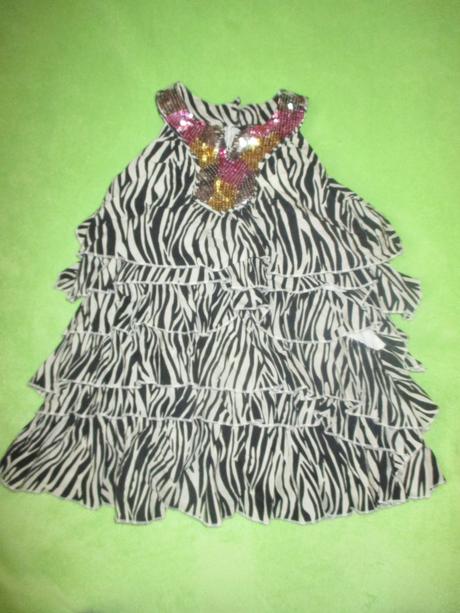 Krásne volánové šatočky, debenhams,110