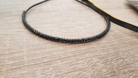 Nausnice a vlasove doplnky, 