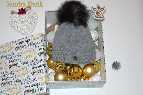 Čiapočka zateplená s bohatým brmbolcom, <50 - 158