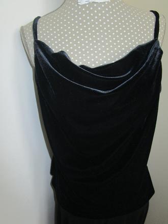 3076. znač. top, marks & spencer,l