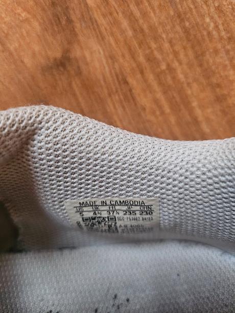 Halovky adidas 37, adidas,37