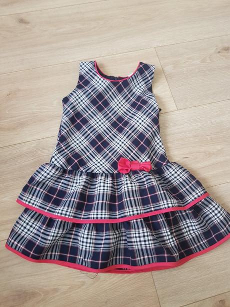 Stylove karovane saty.top stav.110/116, 116