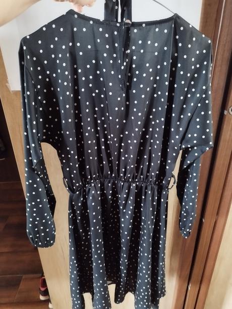 Bodkované šaty, m / s