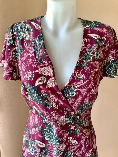 Krasne šaty vila, s