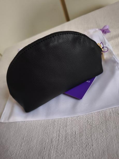 Čierna kožená kozmetická taštička dajana rodriguez, dajana rodriguez