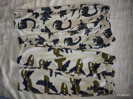 Tepláky, zara,110