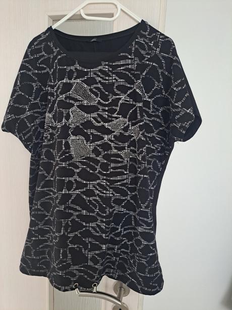 Krásne predĺžené tričko m-l, raz oblečené, pc 29, m