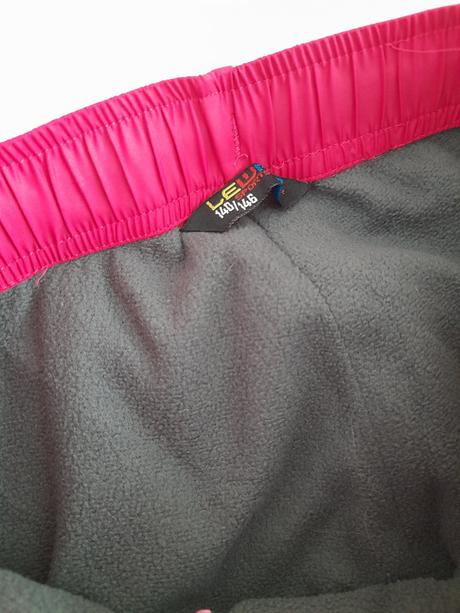 Zateplene lewro sustaky 140/146, lewro,140