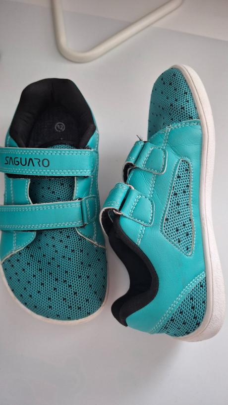 Tenisky saguaro, 32