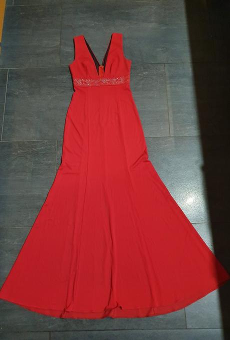 Spoločenské šaty s kamienkami, s