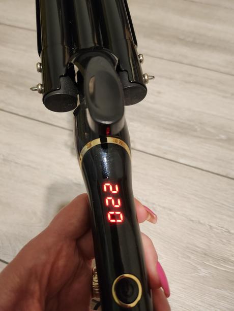 Vlnkovač-trojkulma s digitálnym displejom, 