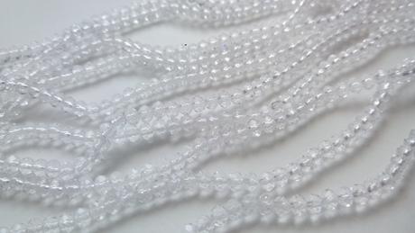 Korálky sklenené brúsené 4 mm, 