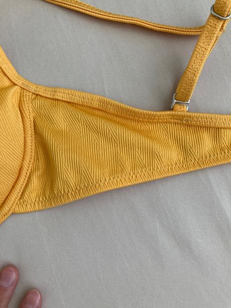 Plavkova podprsenka, xs