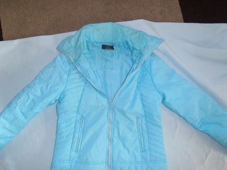 Dievčenská tyrkysová vetrovka, 176