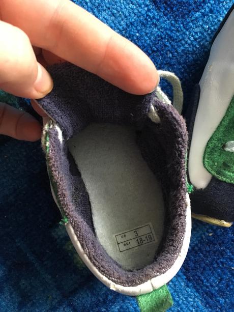 Prvé tenisky - capačky 18-19, 18