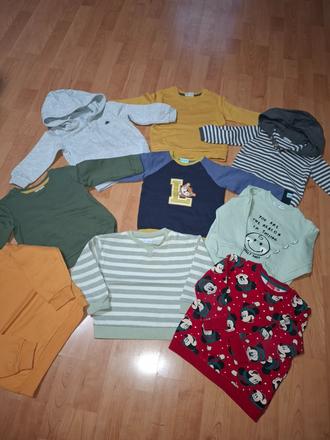 Balíķ chlapčenského oblečenia, 86–98