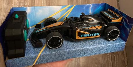 Autíčko/formula na dialkové ovládanie, 