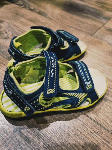 Sandále, sprandi,29