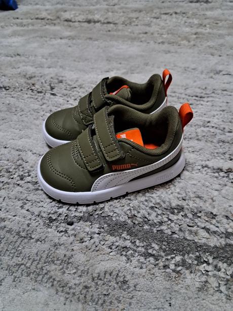 Tenisky 21,22,23, puma,21