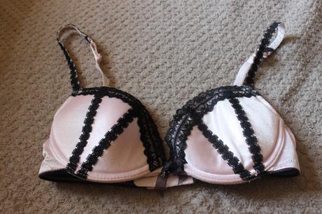 Ružová podprsenka, h&m,70a