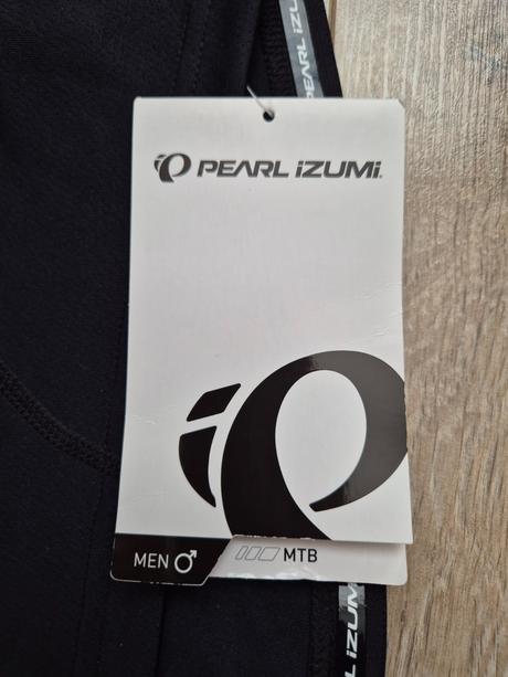 Cyklisticke tričko, l