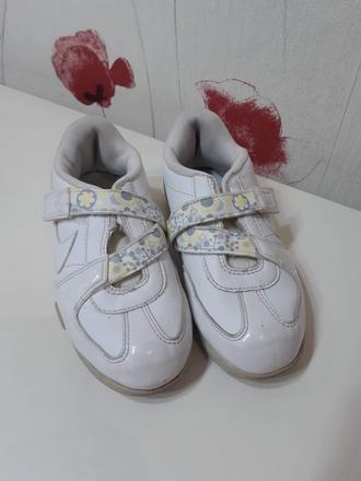 Dievčenské biele tenisky nike (27), nike,27