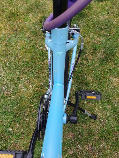 Detský bicykel 24" a prilba, kenzel,24