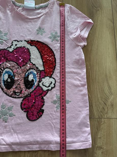 Vianočné triko, 146