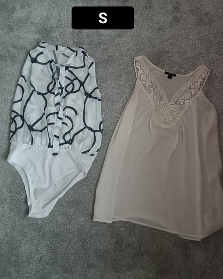 Balík dámskeho oblečenia, s