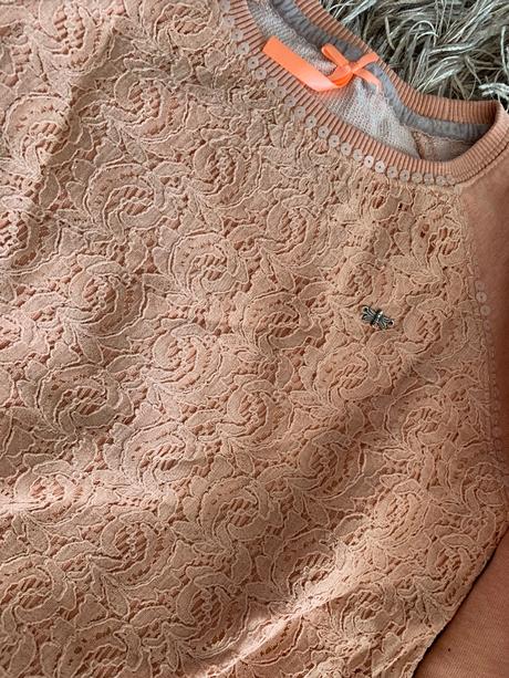 Mikina next, next,122