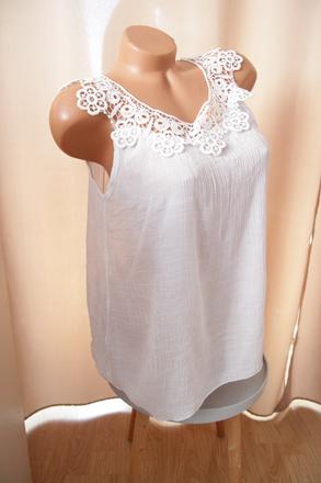 Biely top s čipkou, m, m