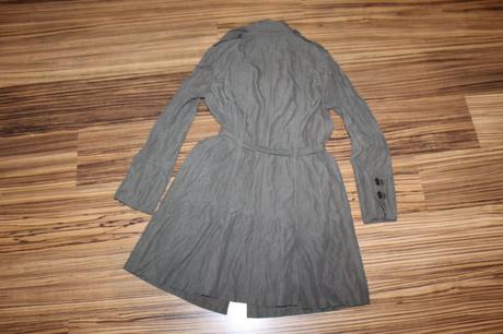 Kabát, trench coat/ ambiente v. 38, 38