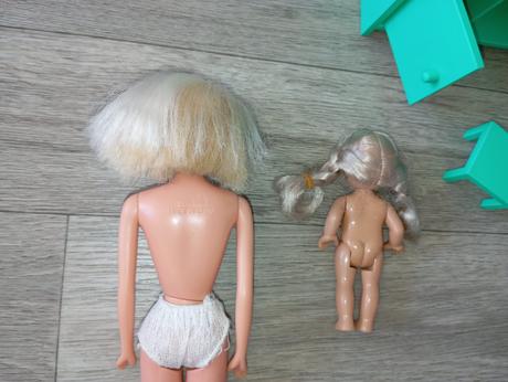 Zelený nábytok ikea pre barbie deti,