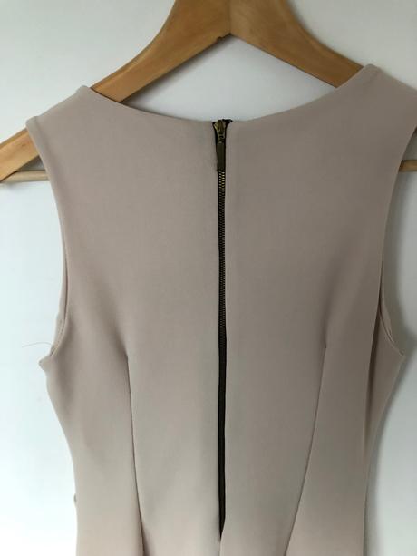 Pekne šaty 36/38, 38