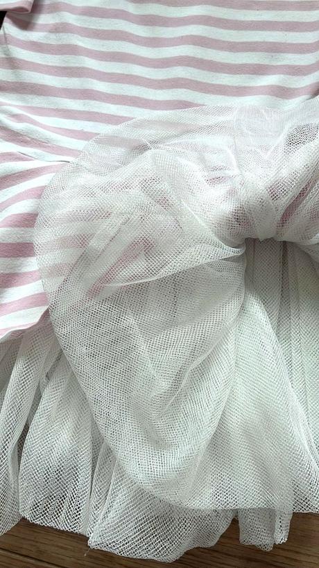 Dievčenské šaty veĺ.146, zn.zuppa, 146