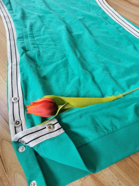 Šaty s kapucňou looxs, 34 - xs