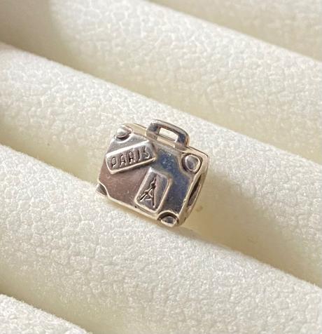 Pandora korálka kufor, pandora