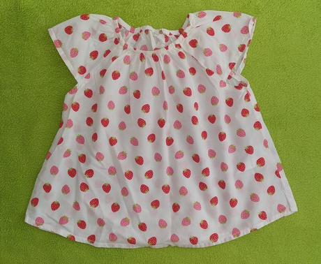 Dievčenská jahôdková blúzka vel. 80 cm, h&m,80