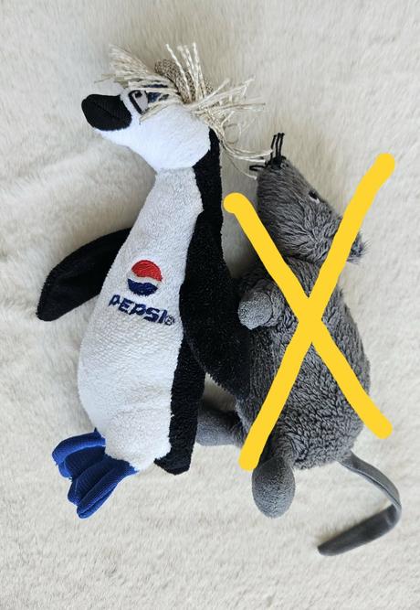 Plysova hracka tucniak, 