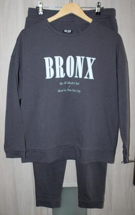 Šedá tepláková súprava č.s, f&f,s