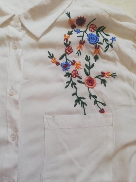 Blúzka s vyšívkou, s