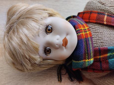 Porcelanova babika 3, 