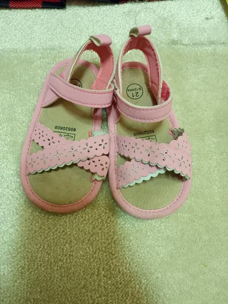 Sandálky veľ. 21, 21