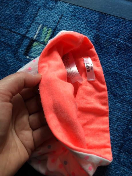 Jahôdková čiapočka na jar, h&m,92