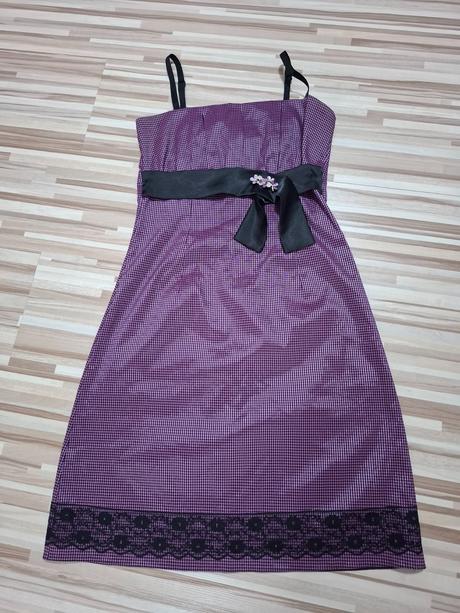 Saténové kockovane šatičky, 164