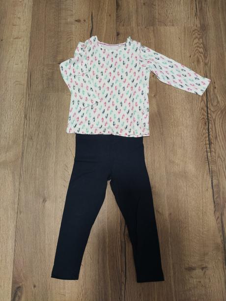 Pyžamo (86/92), lupilu,92