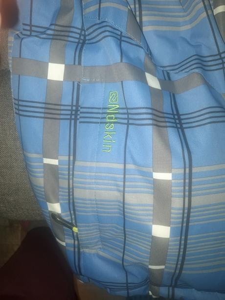 Hrubá zimná vetrovka, 158