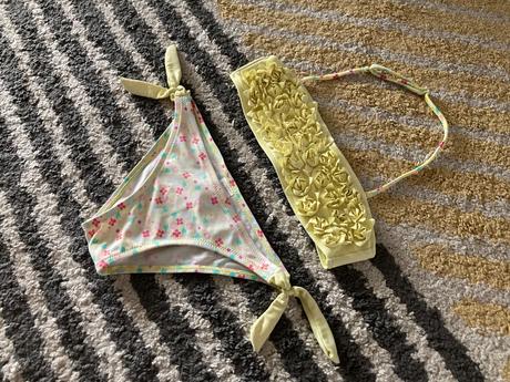 Bikiny sun beach, 146